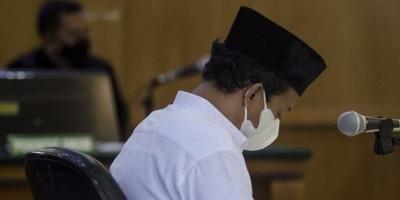 Menanti Hukuman Mati Herry Wirawan, Pemerkosa 13 Santri