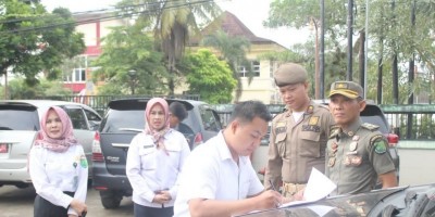 Satpol PP Muba Razia Kendaraan Dinas Tak Pasang Stiker