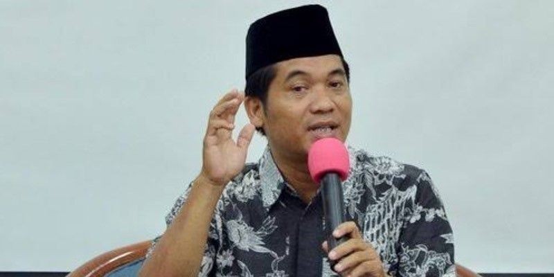 Sangat Tidak Pantas Dua Pejabat Negara Berebut Kursi Ketum PSSI